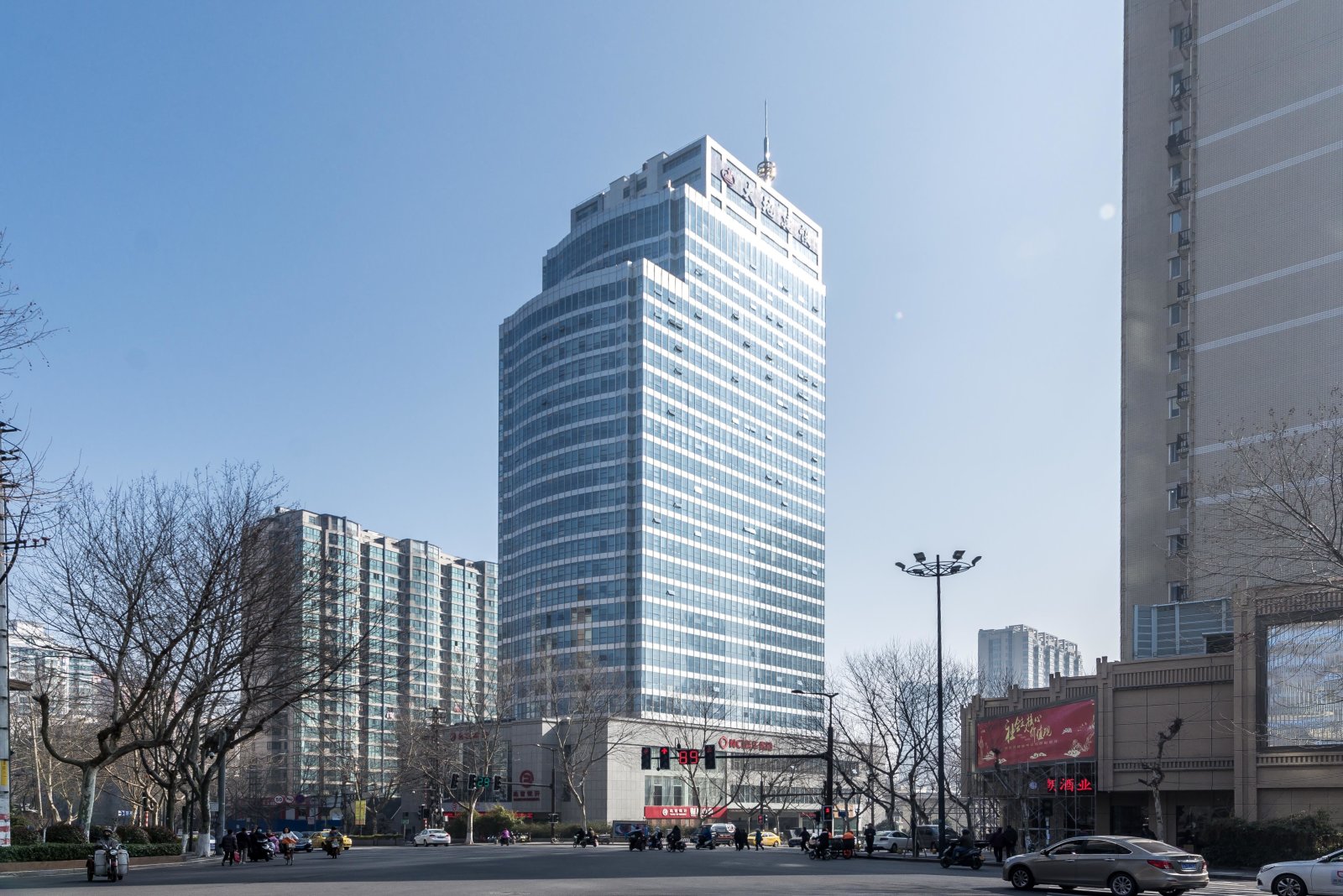 大地建设大厦